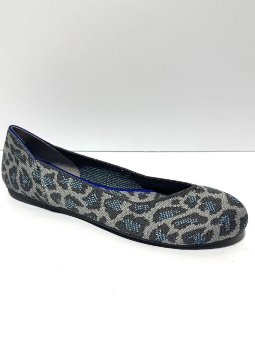 Rothys Womens The Flat Round Toe Grey Spot Size 7.5 M